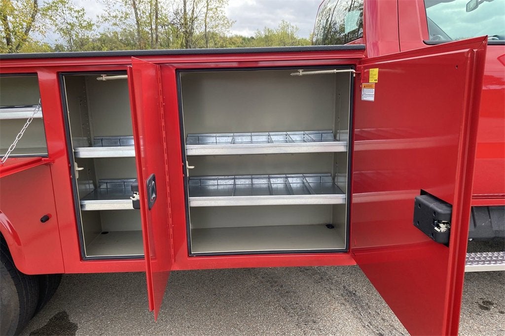 2024 Chevrolet Silverado 4500 HD LT