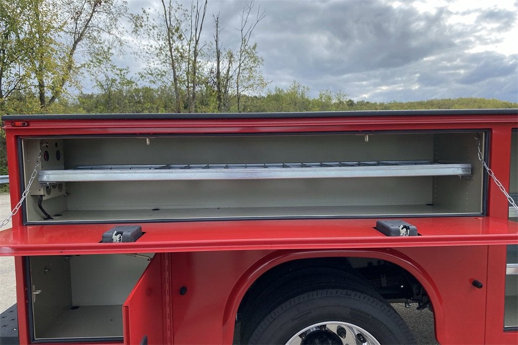 2024 Chevrolet Silverado 4500 HD LT