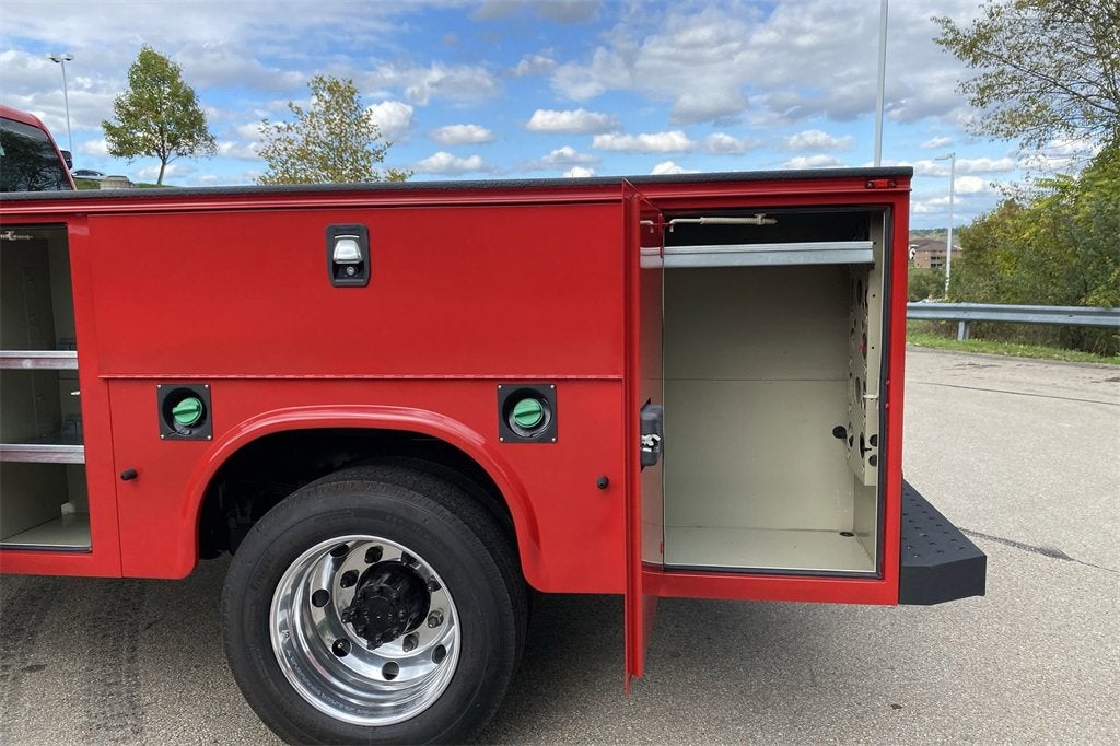 2024 Chevrolet Silverado 4500 HD LT