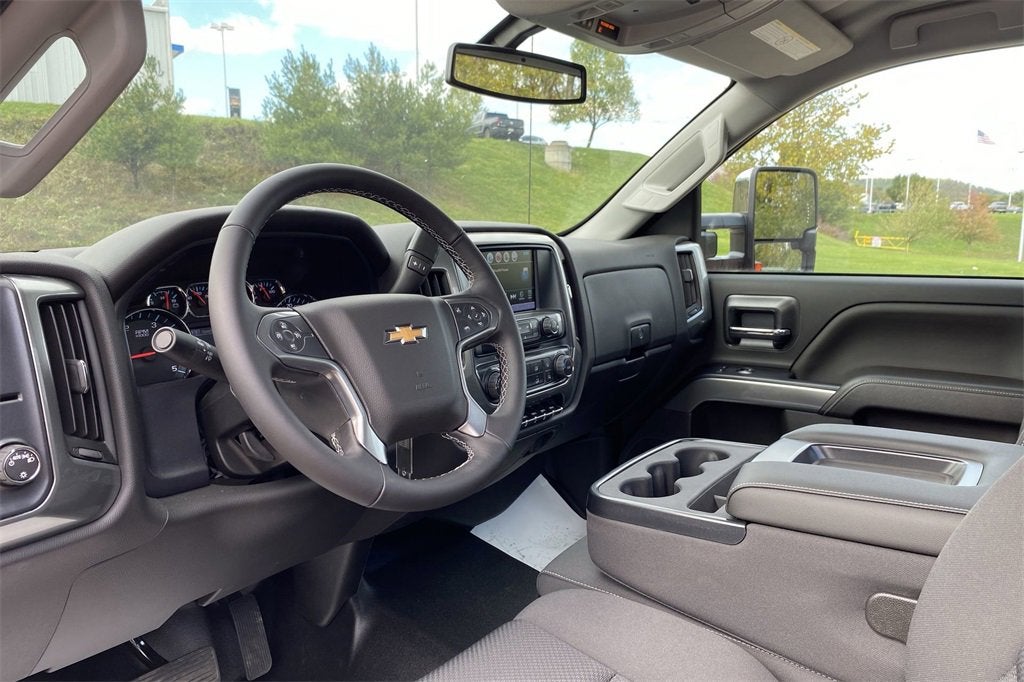 2024 Chevrolet Silverado 4500 HD LT