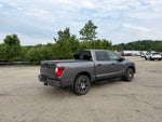 2023 Nissan TITAN Crew Cab SV 4x4
