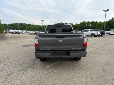 2023 Nissan TITAN Crew Cab SV 4x4