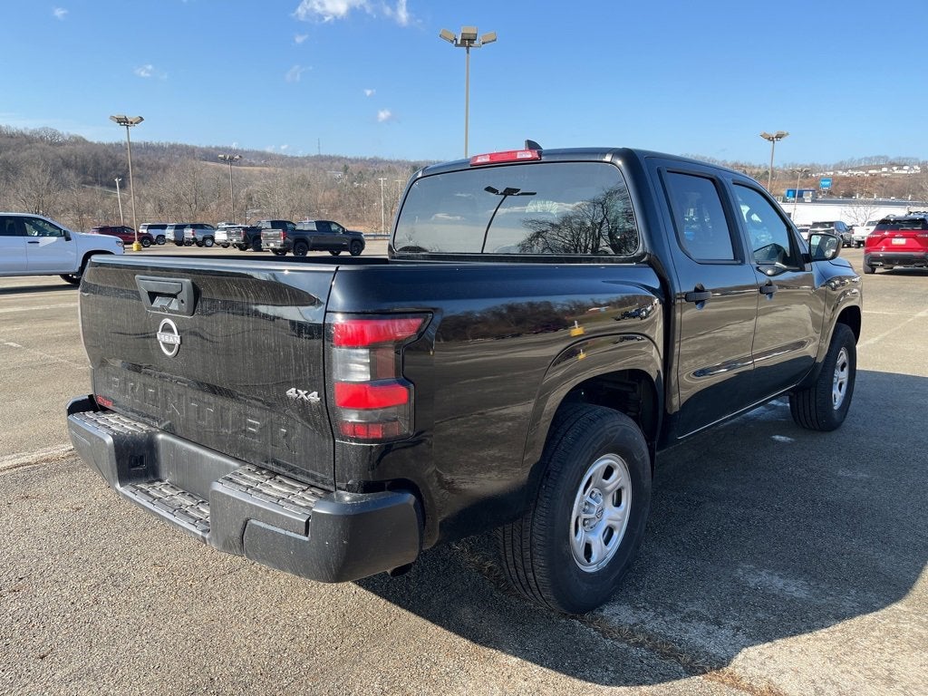 2024 Nissan Frontier Crew Cab S 4x4
