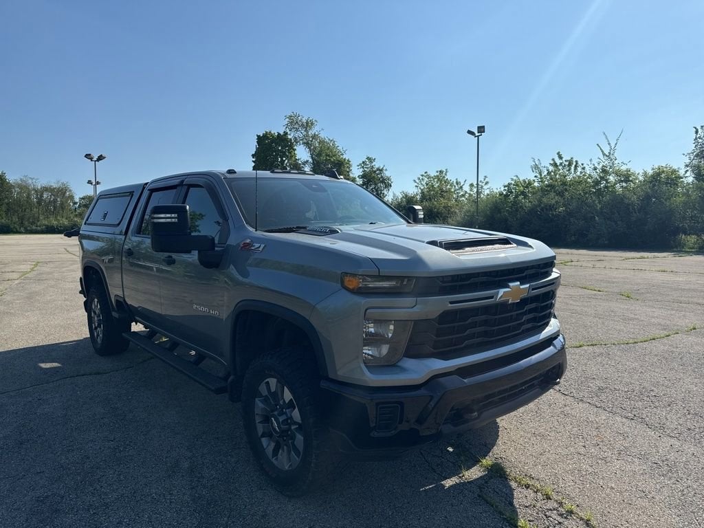 2024 Chevrolet Silverado HD Custom 4WD Crew Cab Standard Box's photo