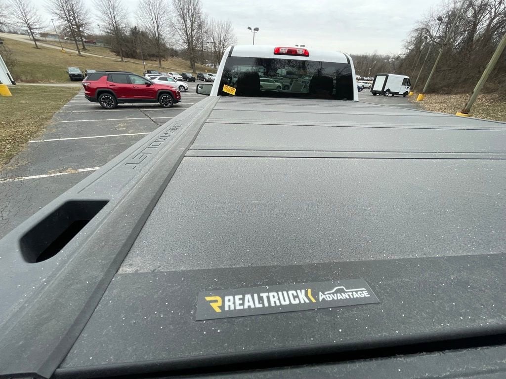 2025 Chevrolet Silverado 1500 WT