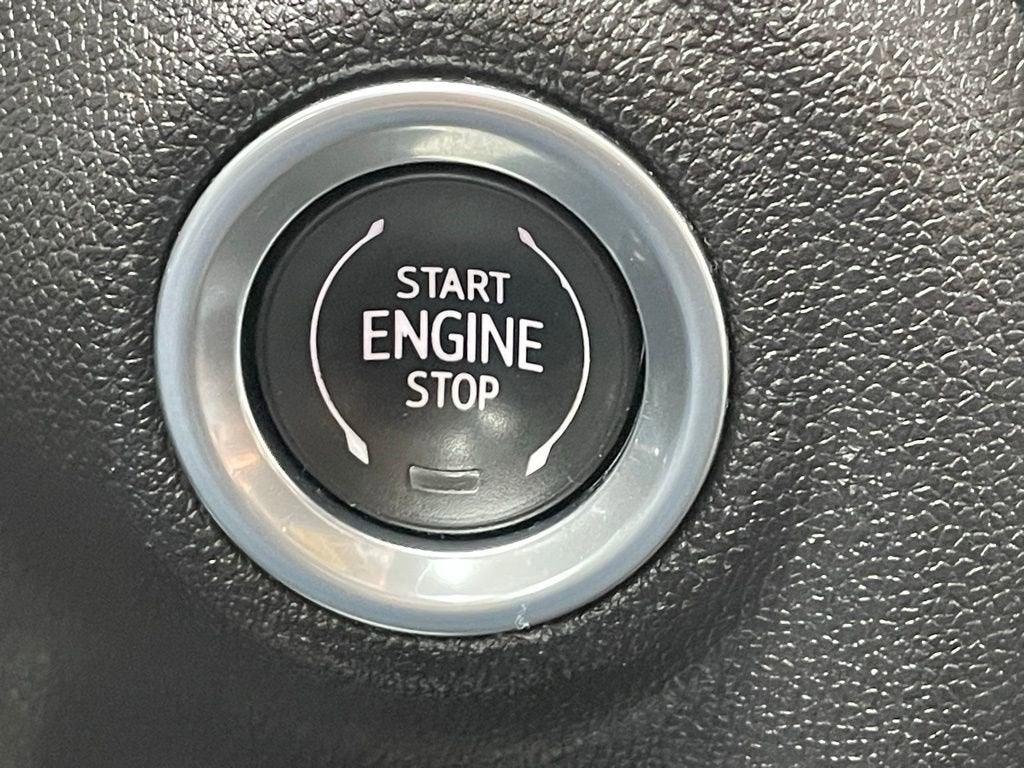 2022 Chevrolet Silverado 1500 LTD LT (2FL)