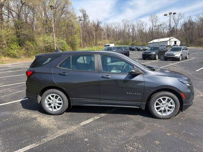 2022 Chevrolet Equinox LS
