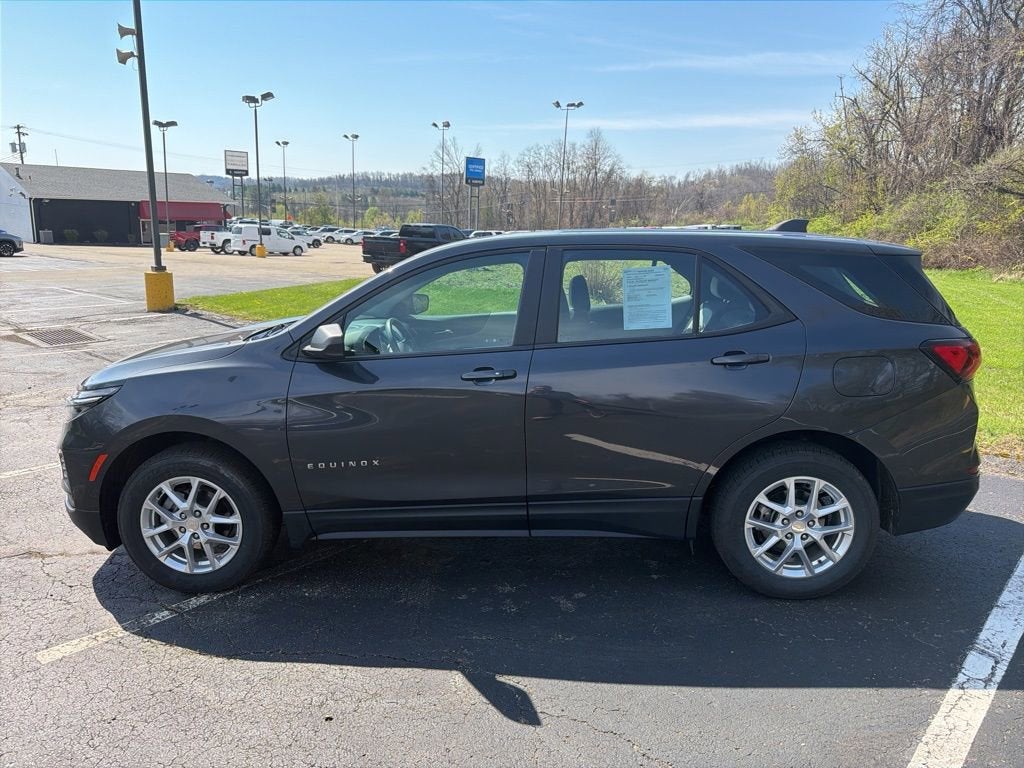 2022 Chevrolet Equinox LS