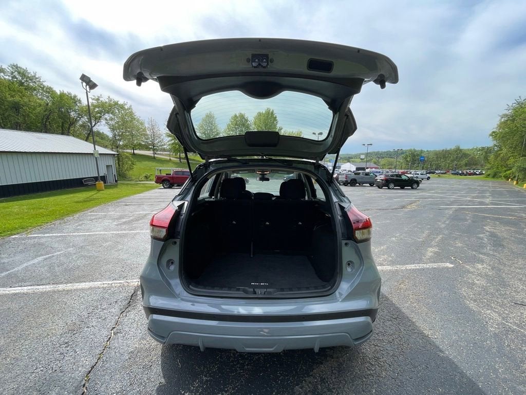 2024 Nissan Kicks SV Xtronic CVT