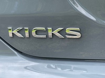 2024 Nissan Kicks SV Xtronic CVT