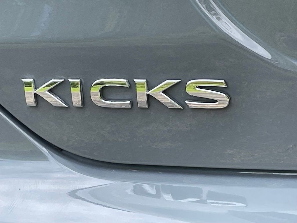 2024 Nissan Kicks SV Xtronic CVT
