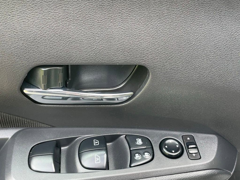 2024 Nissan Kicks SV Xtronic CVT