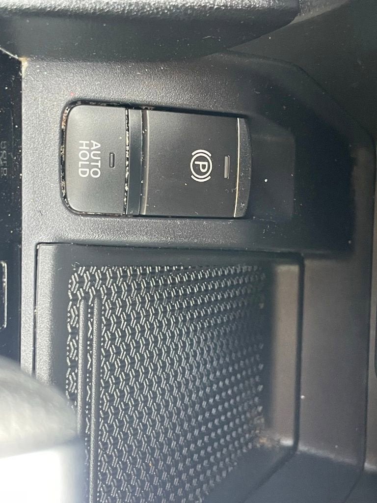 2024 Nissan Kicks SV Xtronic CVT