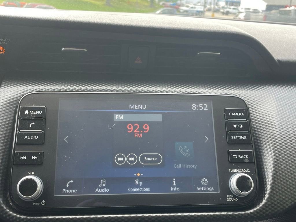 2024 Nissan Kicks SV Xtronic CVT
