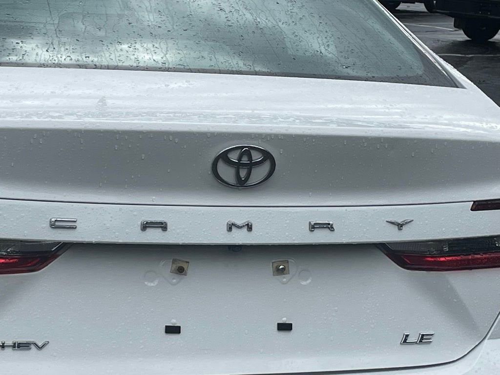 2025 Toyota Camry LE