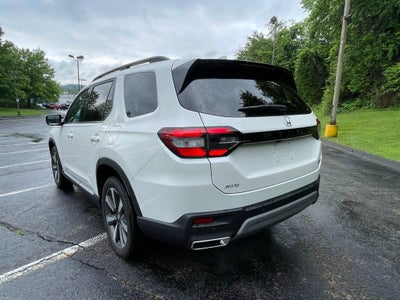 2025 Honda Pilot Touring