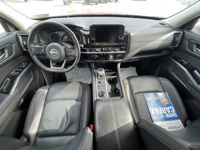 2023 Nissan Pathfinder SL 4WD