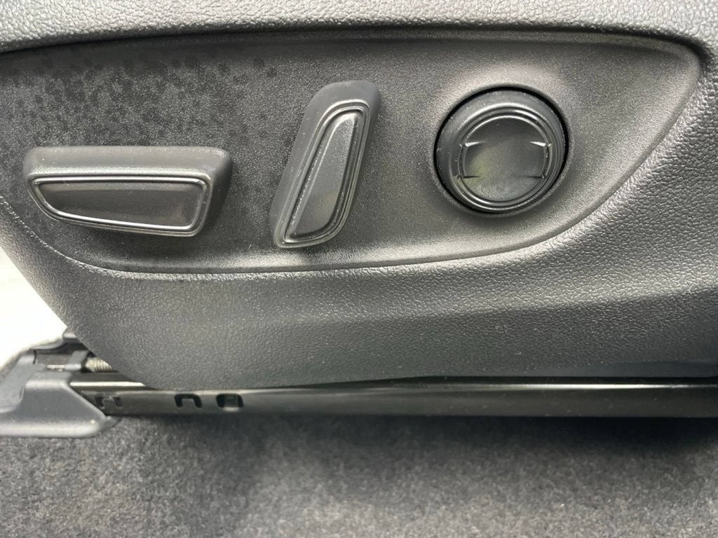 2025 Toyota Grand Highlander Hybrid Platinum MAX