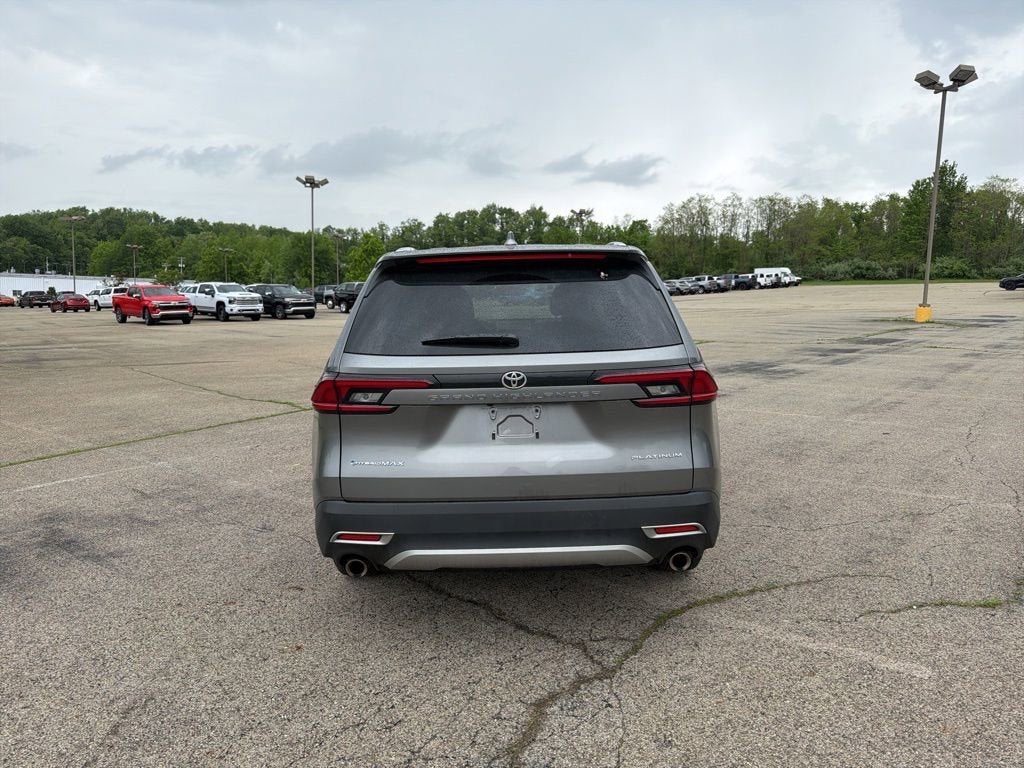 2025 Toyota Grand Highlander Hybrid Platinum MAX
