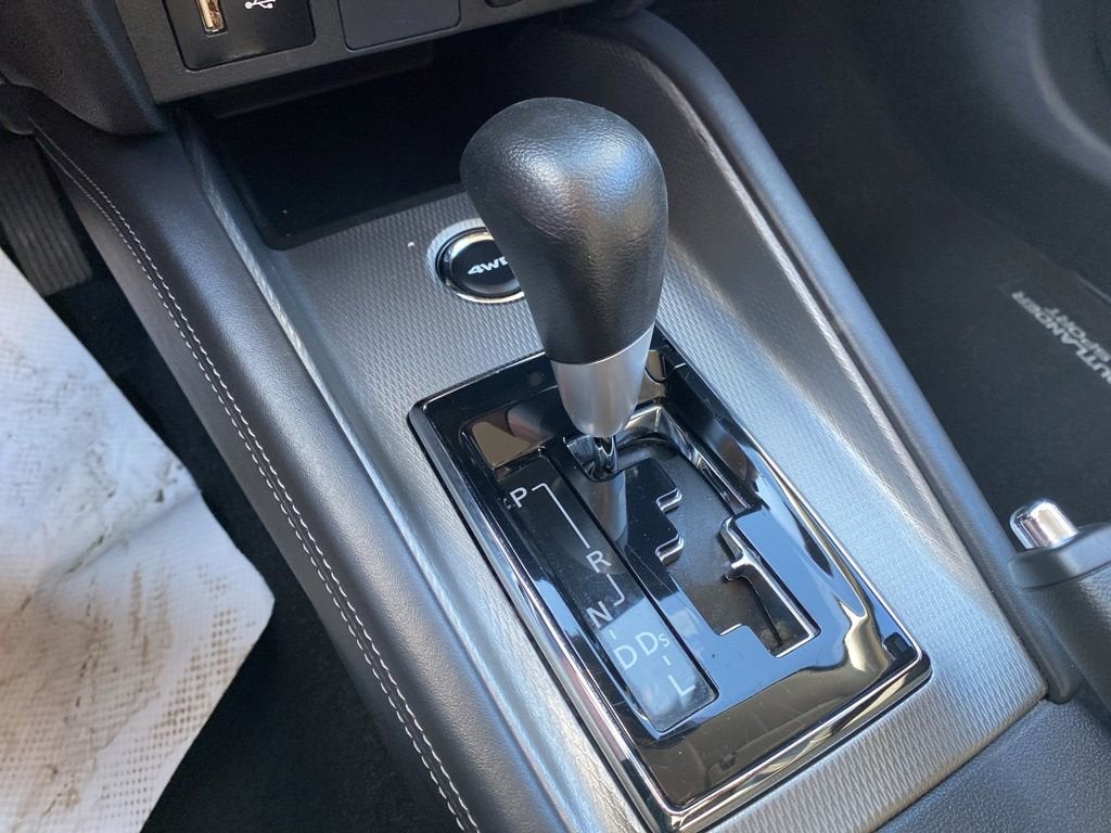 2024 Mitsubishi Outlander Sport S