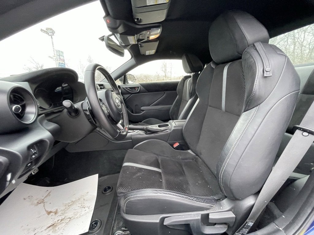 2024 Toyota GR86 Premium