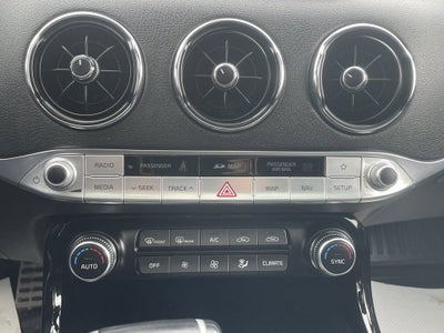 2021 Kia Stinger GT-Line