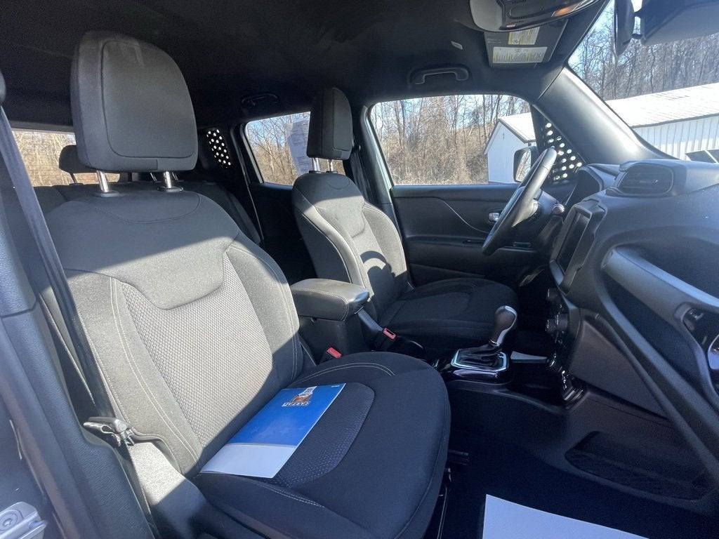 2022 Jeep Renegade Altitude 4x4