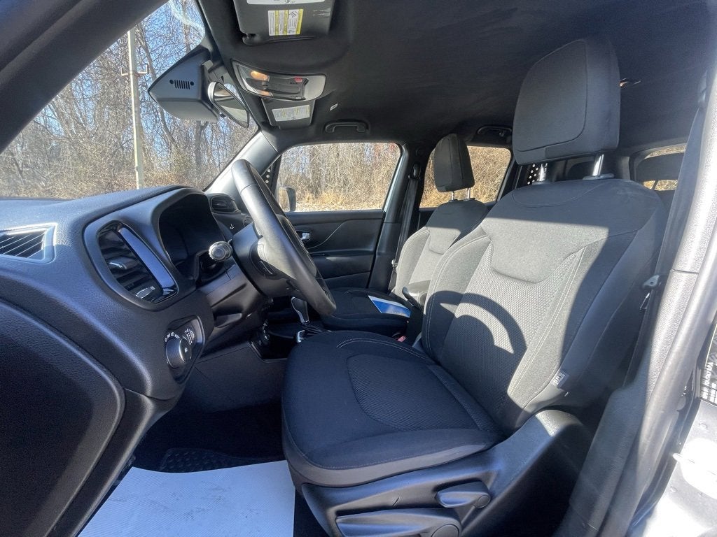 2022 Jeep Renegade Altitude 4x4