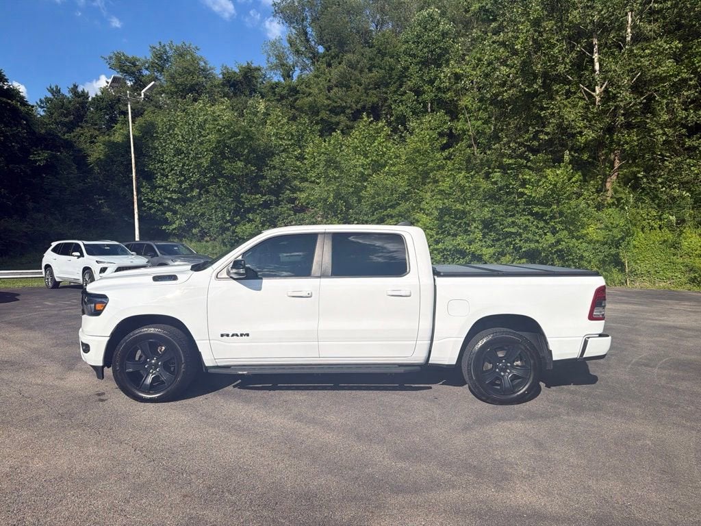 2022 RAM 1500 Big Horn Crew Cab 4x4 5'7" Box