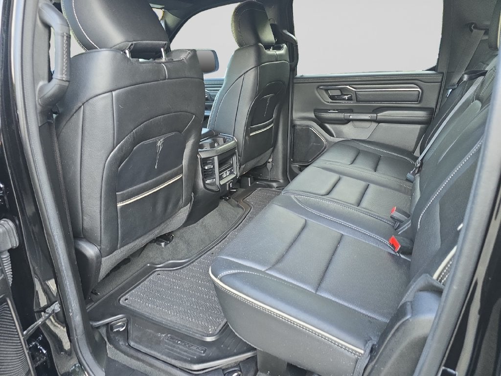 2022 RAM 1500 Limited Crew Cab 4x4 5'7" Box