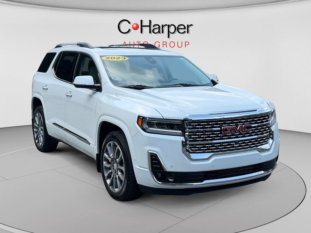 2023 GMC Acadia Denali