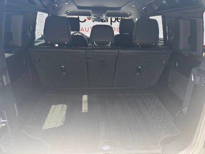 2022 Land Rover Defender 110 S