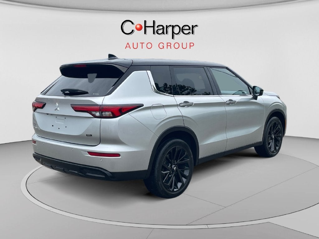 2023 Mitsubishi Outlander SEL Black Edition