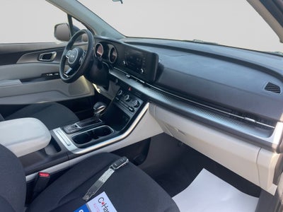 2022 Kia Carnival LX