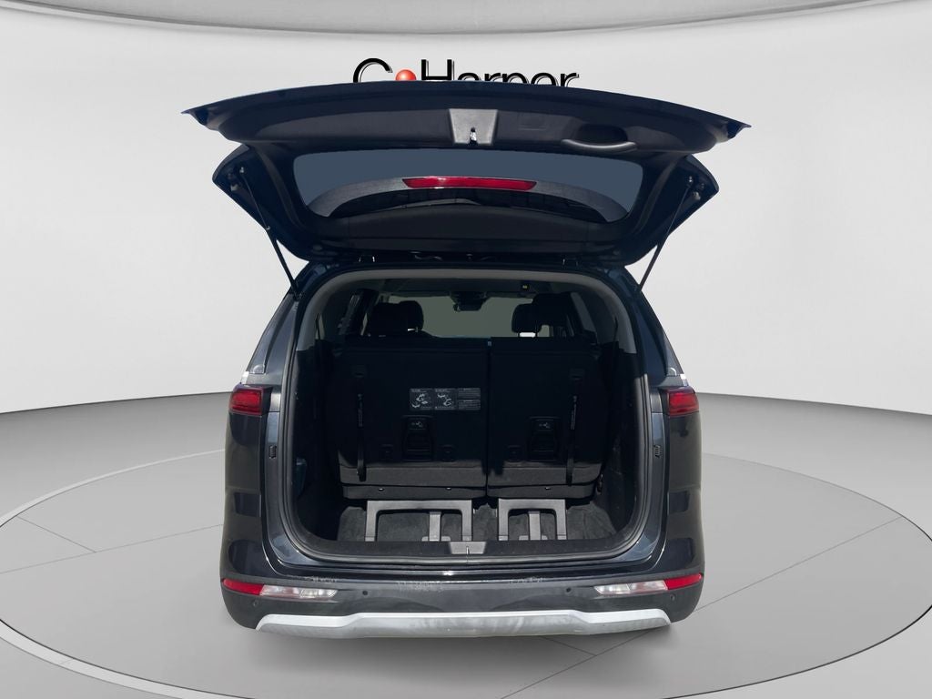 2022 Kia Carnival LX