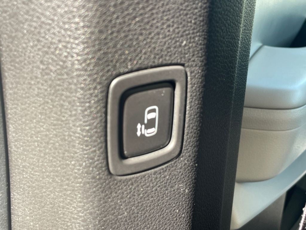 2022 Kia Carnival LX