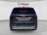 2022 Kia Carnival LX