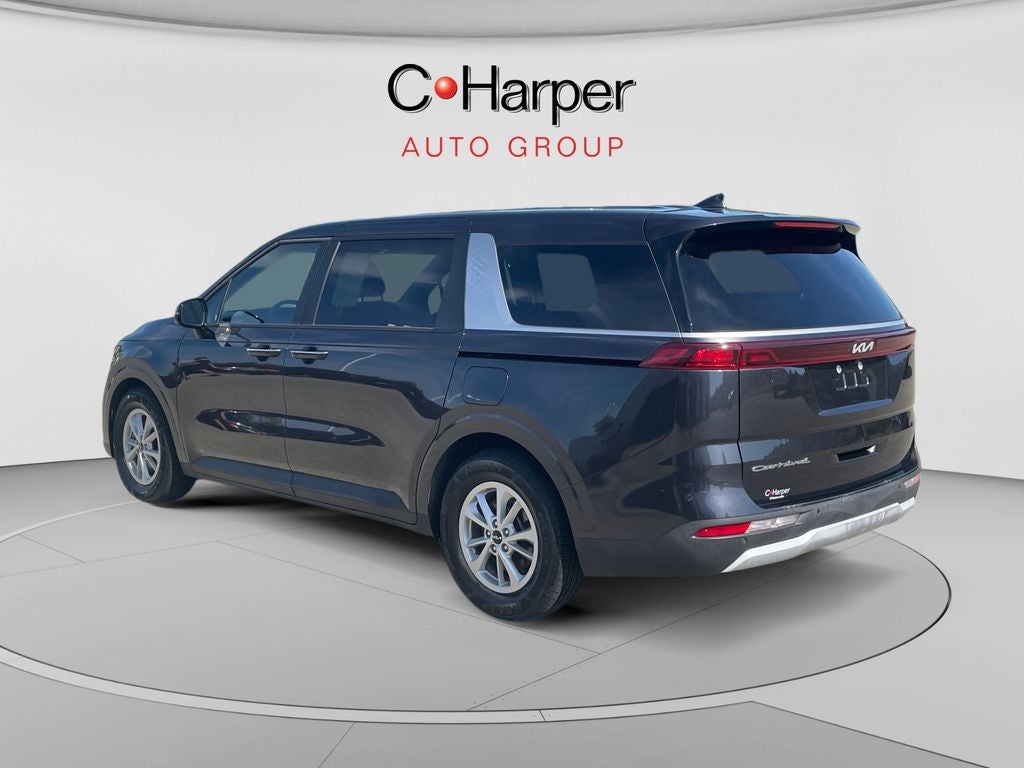 2022 Kia Carnival LX