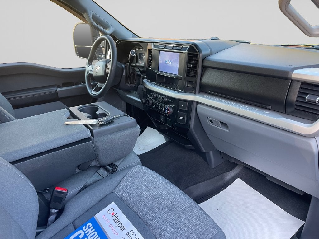 2024 Ford Super Duty F-350 SRW XL