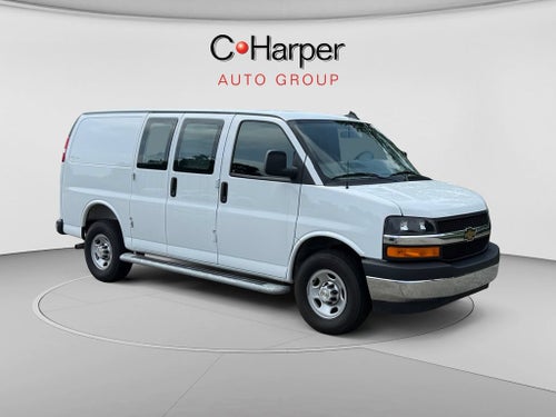 2025 Chevrolet Express Cargo WT