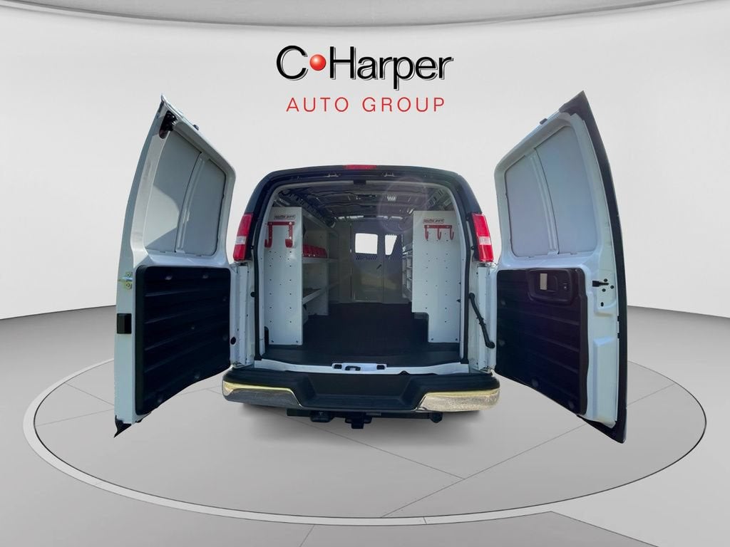 2025 Chevrolet Express Cargo Work Van - Photo 17