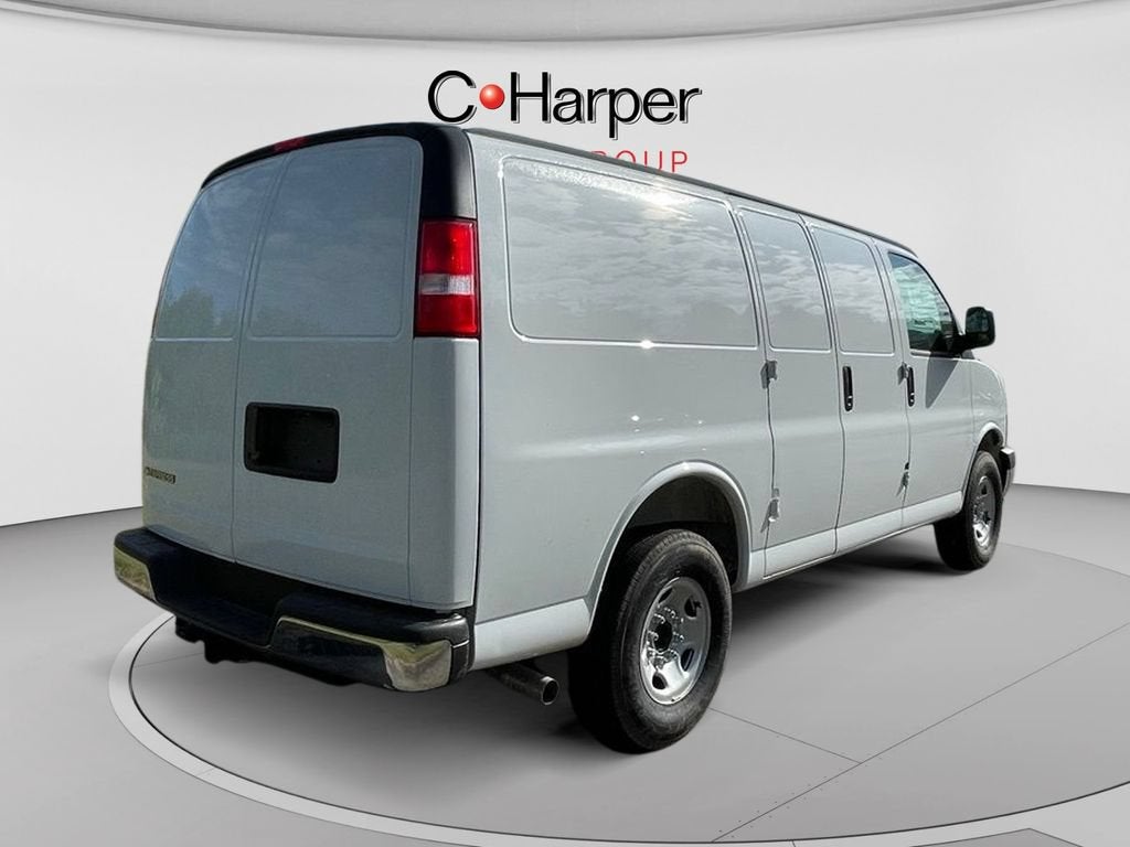 2025 Chevrolet Express Cargo Work Van - Photo 3