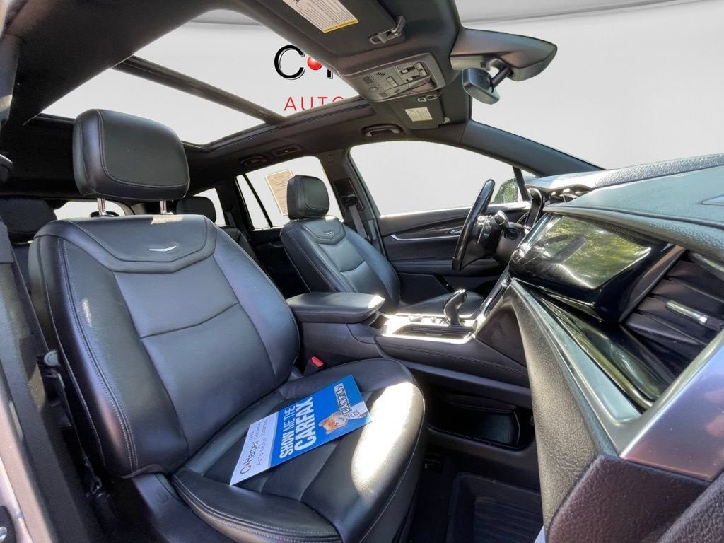 2021 Cadillac XT6 Sport