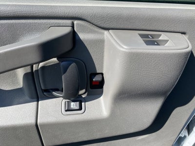 2026 Chevrolet Express Cutaway 3500 1WT