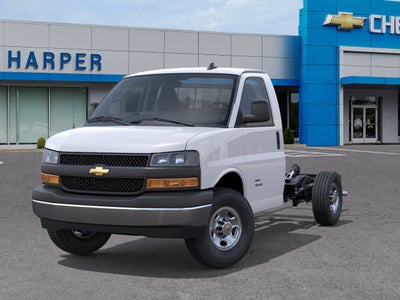 2026 Chevrolet Express Cutaway 3500 1WT