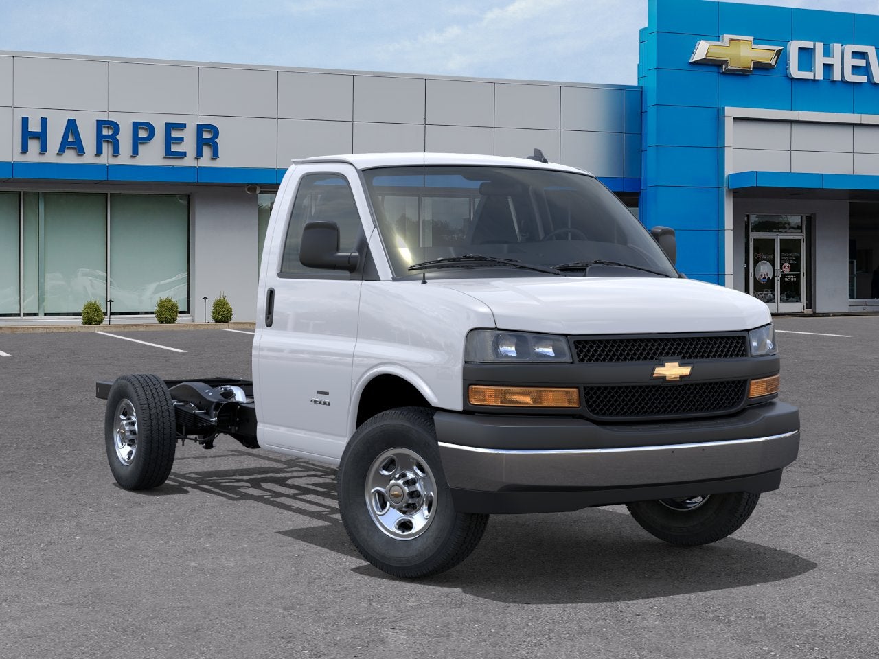 2026 Chevrolet Express Cutaway 3500 1WT