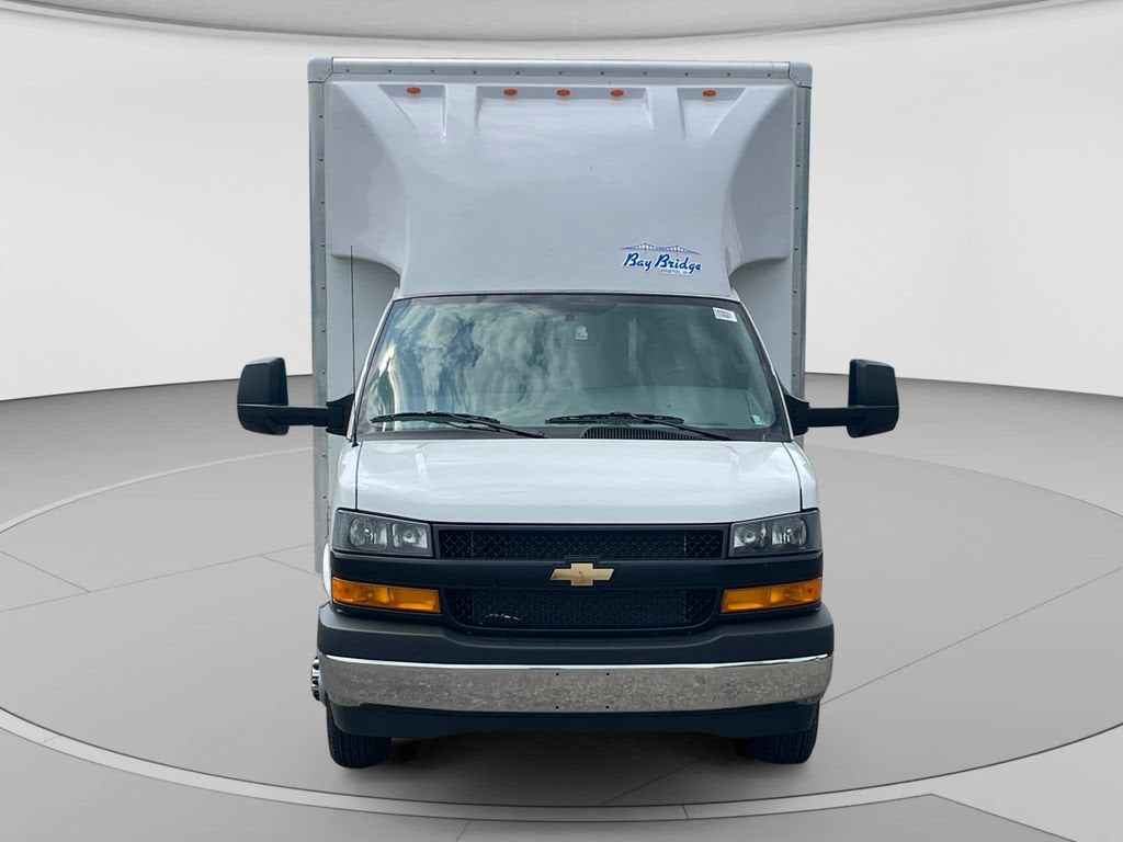 2026 Chevrolet Express Cutaway 3500 1WT