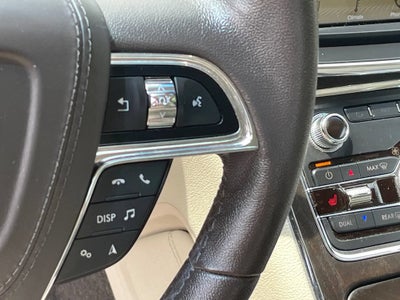 2017 Lincoln Continental Premiere