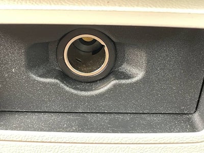 2017 Lincoln Continental Premiere