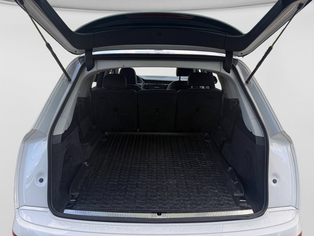2023 Audi Q7 Premium Plus 45 TFSI quattro Tiptronic